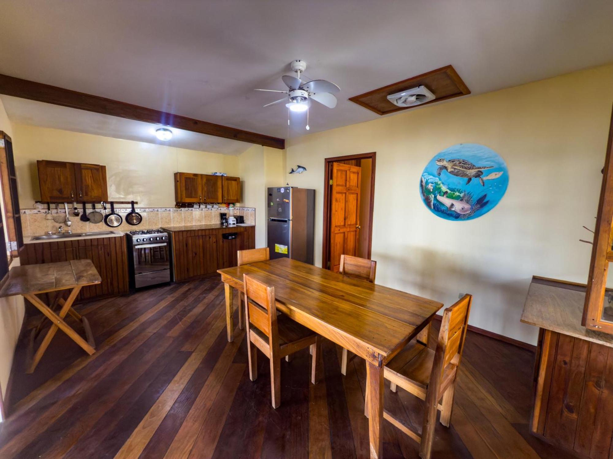 Saigon Bay Bed & Breakfast Bocas del Toro Habitación foto
